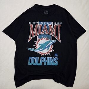 Vintage-Style Miami Dolphins NFL T-Shirt